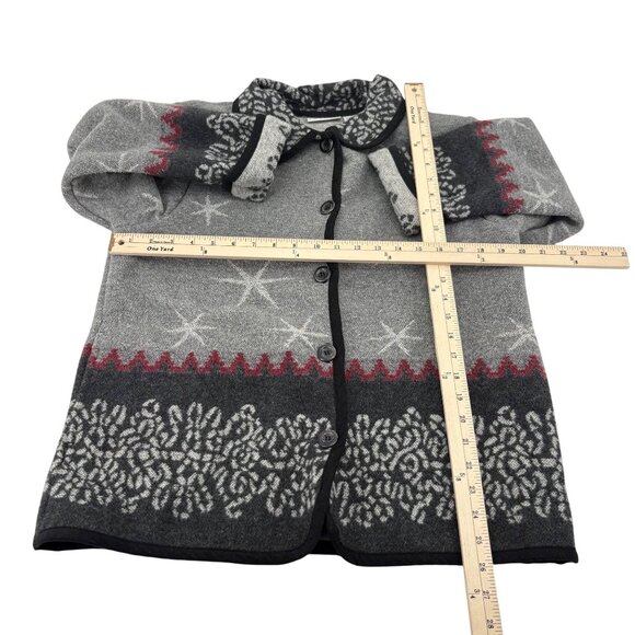 Croft & Barrow Womens Gray Nordic Snowflake Knit Button Cardigan Sweater S - Picture 3 of 4